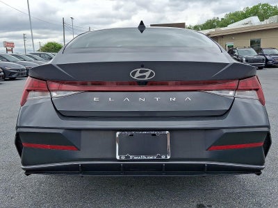 2024 Hyundai ELANTRA SEL