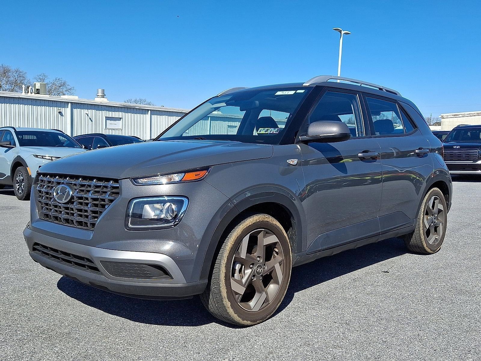 2023 Hyundai VENUE SEL