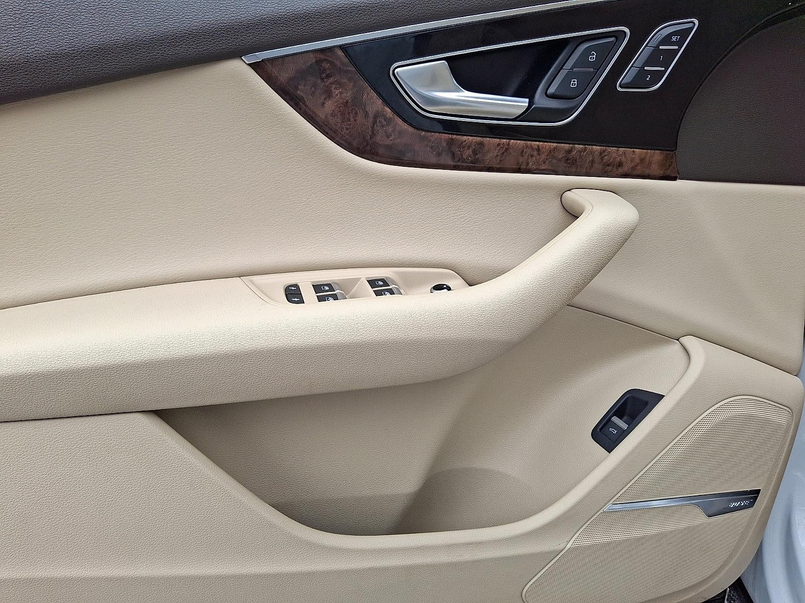 2017 Audi Q7 Premium Plus